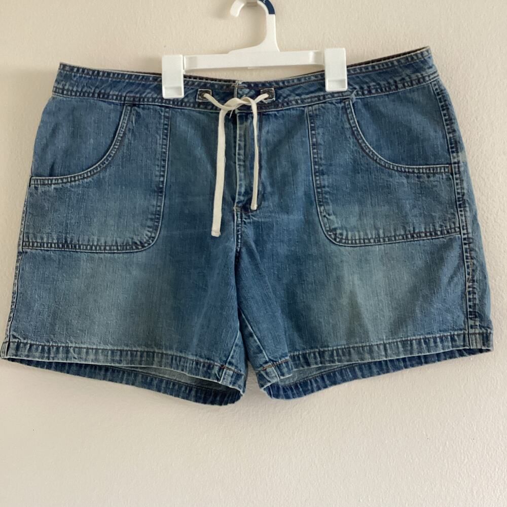 Vintage Y2K Old Navy Denim Shorts Drawstring Women Size 18